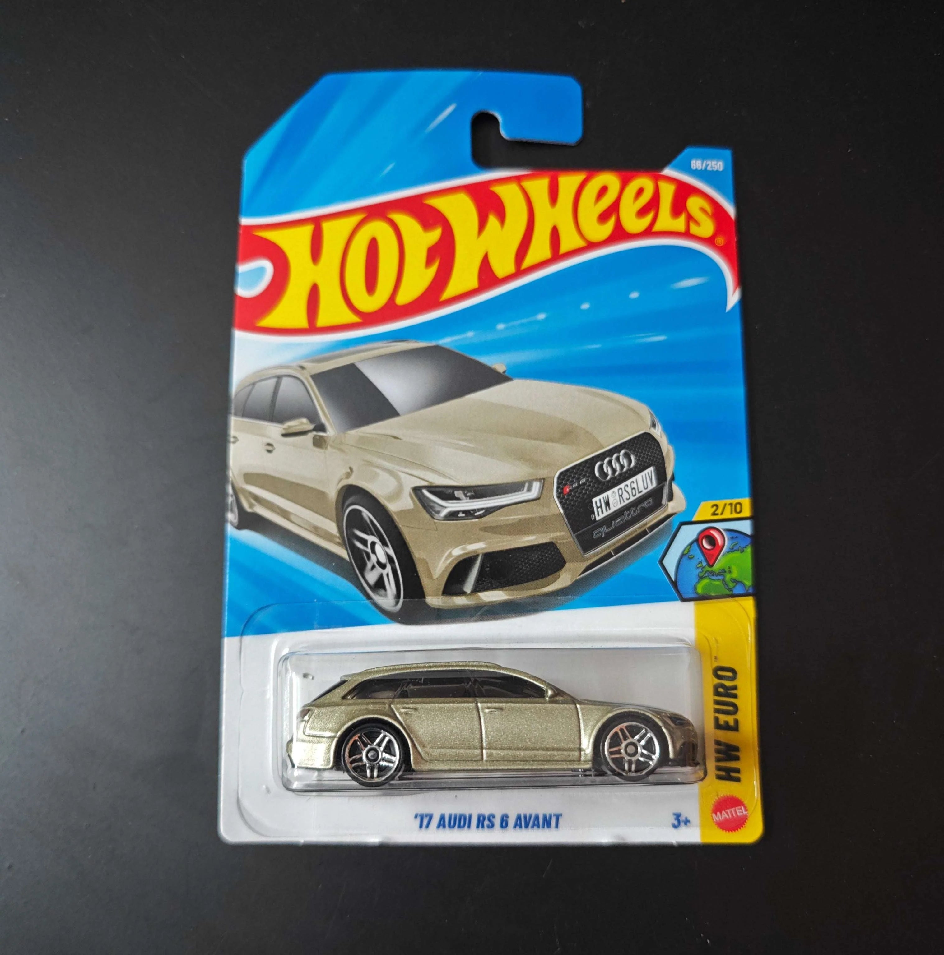 17 Audi RS6 Avant