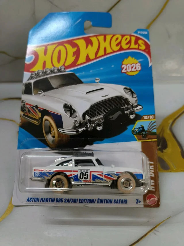 Aston Martin DB5 Safari Edition