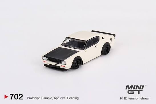 Nissan Skyline Kenmeri Liberty Walk White - 702