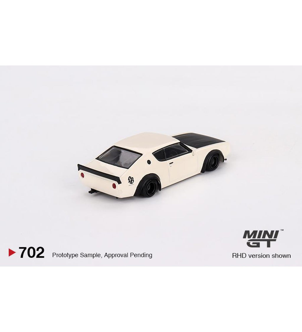 Nissan Skyline Kenmeri Liberty Walk White - 702